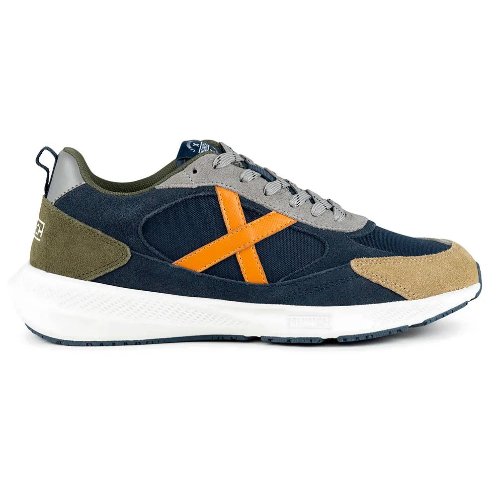 Munich Loop 11 trainers