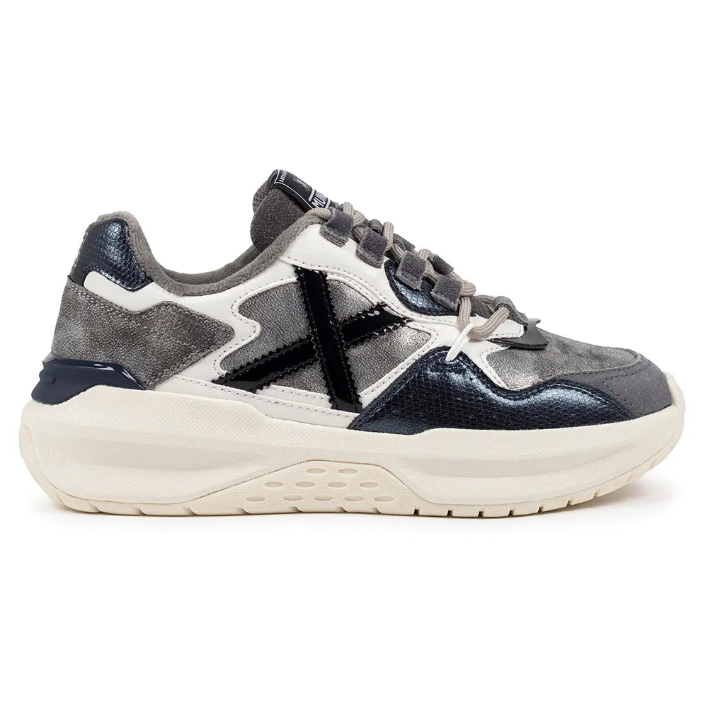Munich Nexa 15 trainers