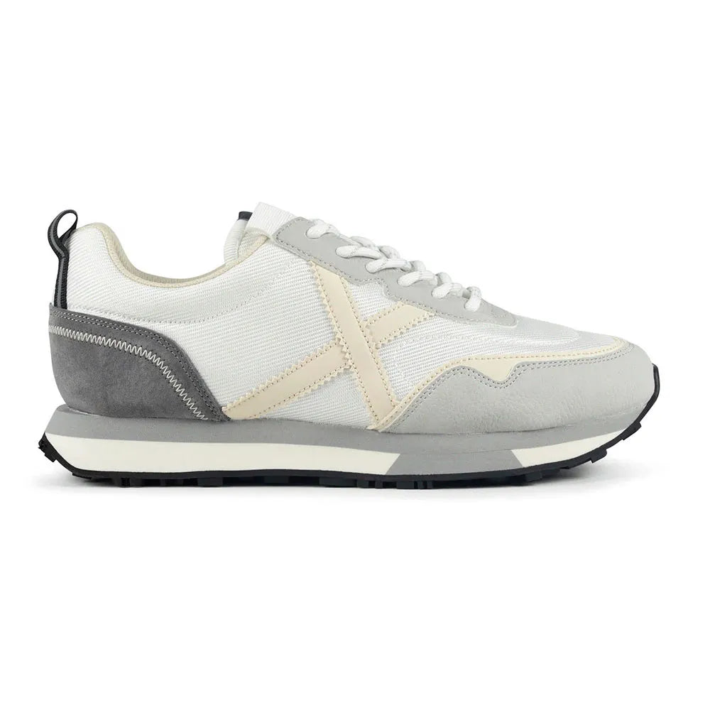 Munich Next 23 padel shoes