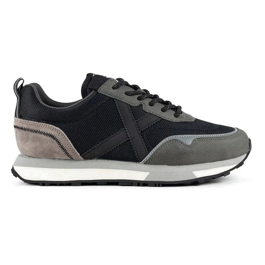 Munich Next 24 trainers