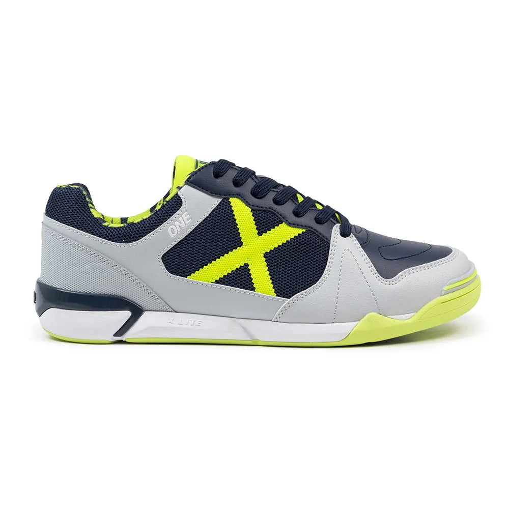 Munich One 76 Indoor Football Shoes