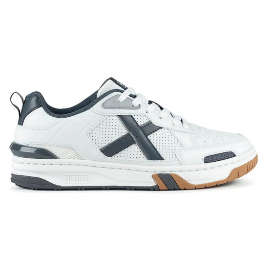 Munich Pivot 03 trainers