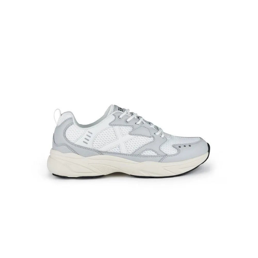 Munich Runar 07 trainers