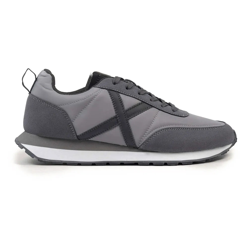 Munich Rush 03 trainers