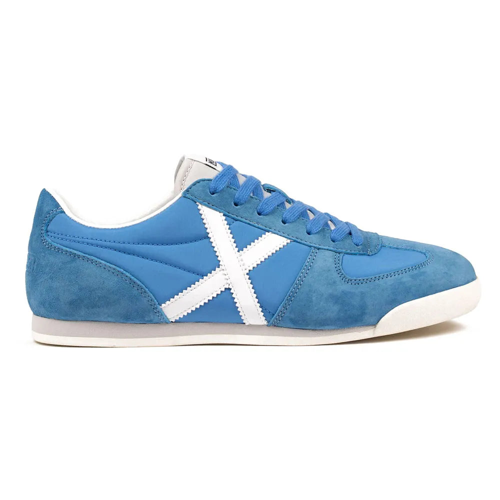 Munich Stereo 06 trainers