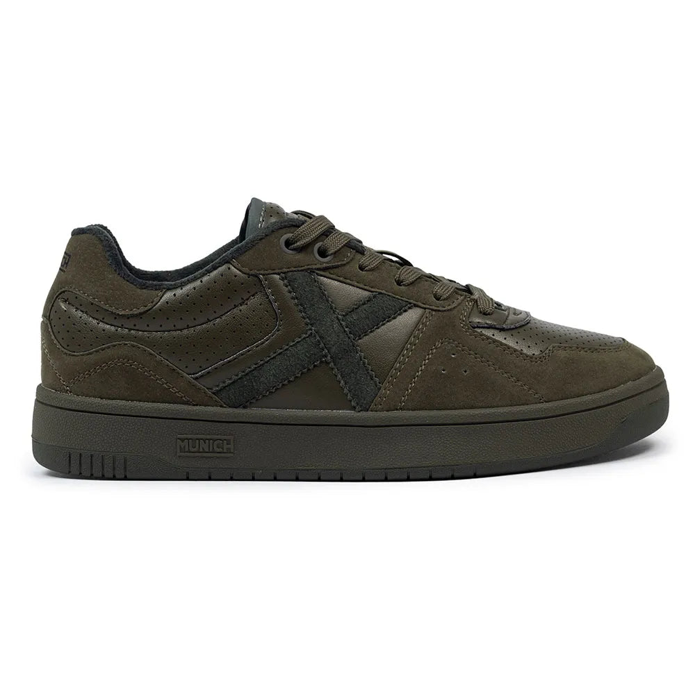 Munich Stilo 04 trainers