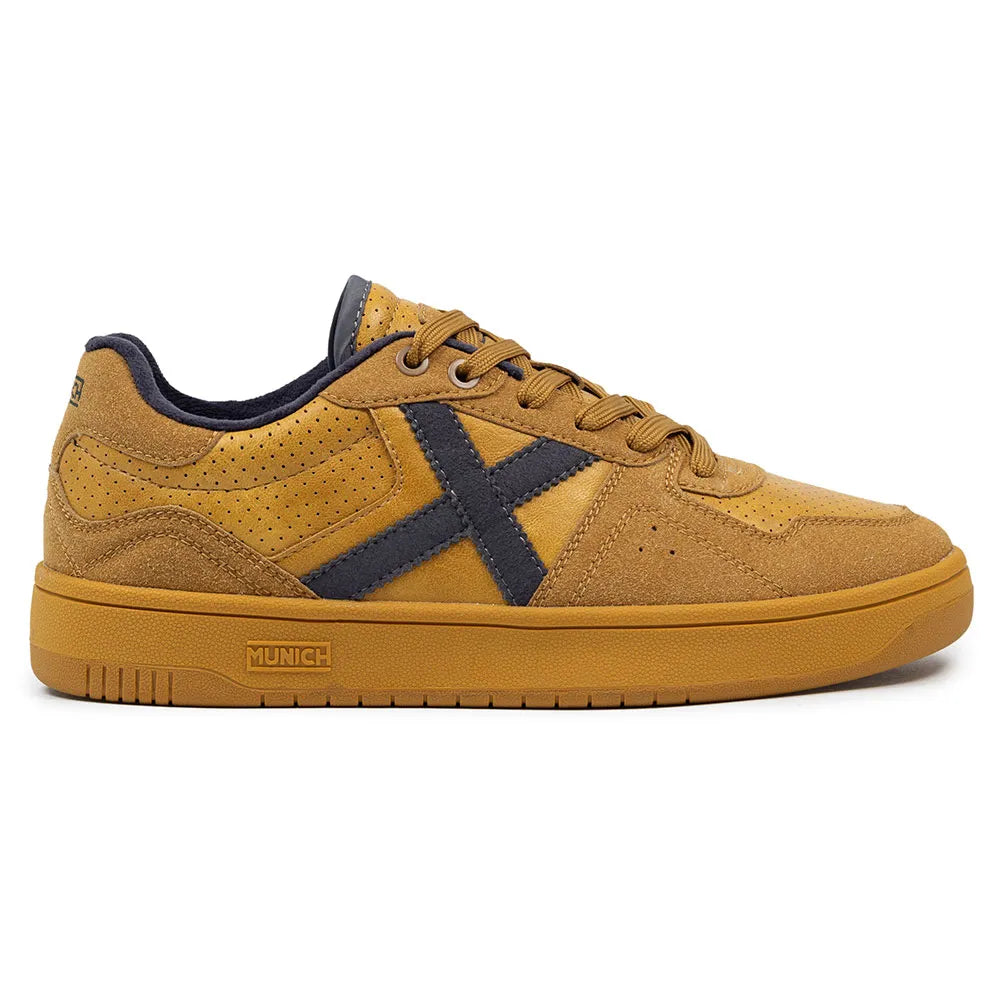 Munich Stilo 05 trainers