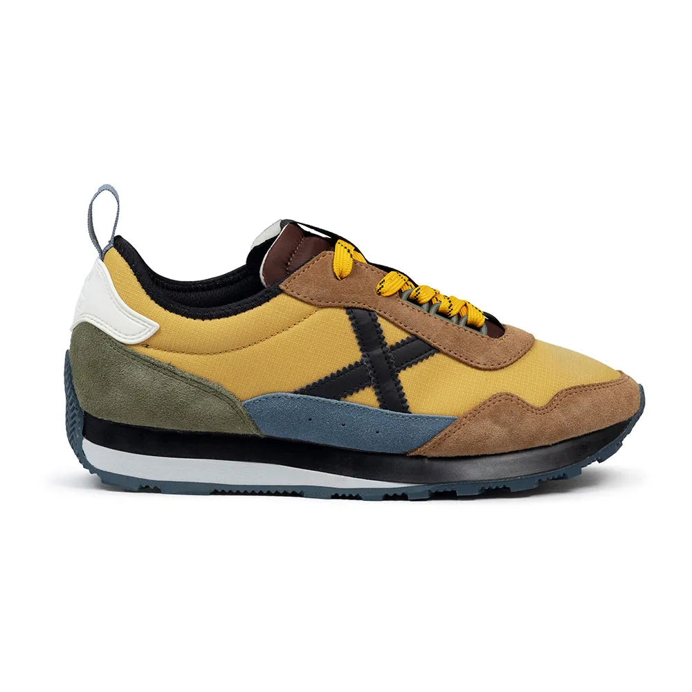 Munich Um 86 trainers