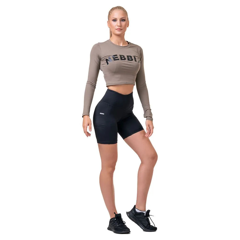 Nebbia Fit & Smart 575 short leggings