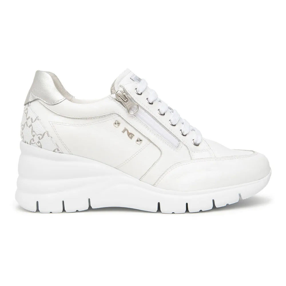 Nero giardini E615221D trainers
