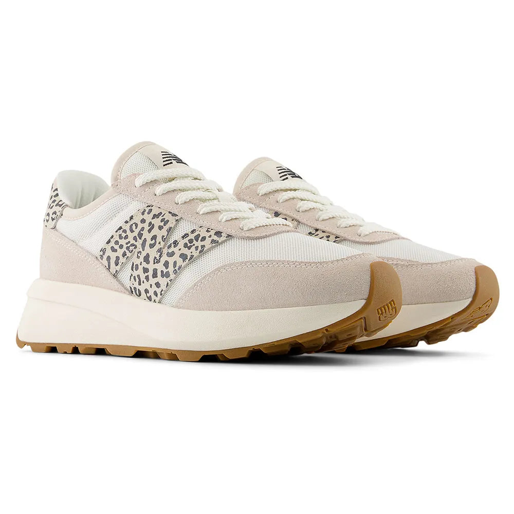 New balance 370 trainers