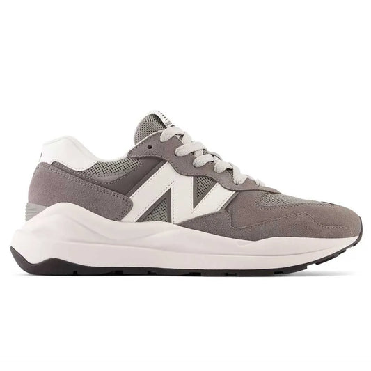 New balance 57/40 trainers