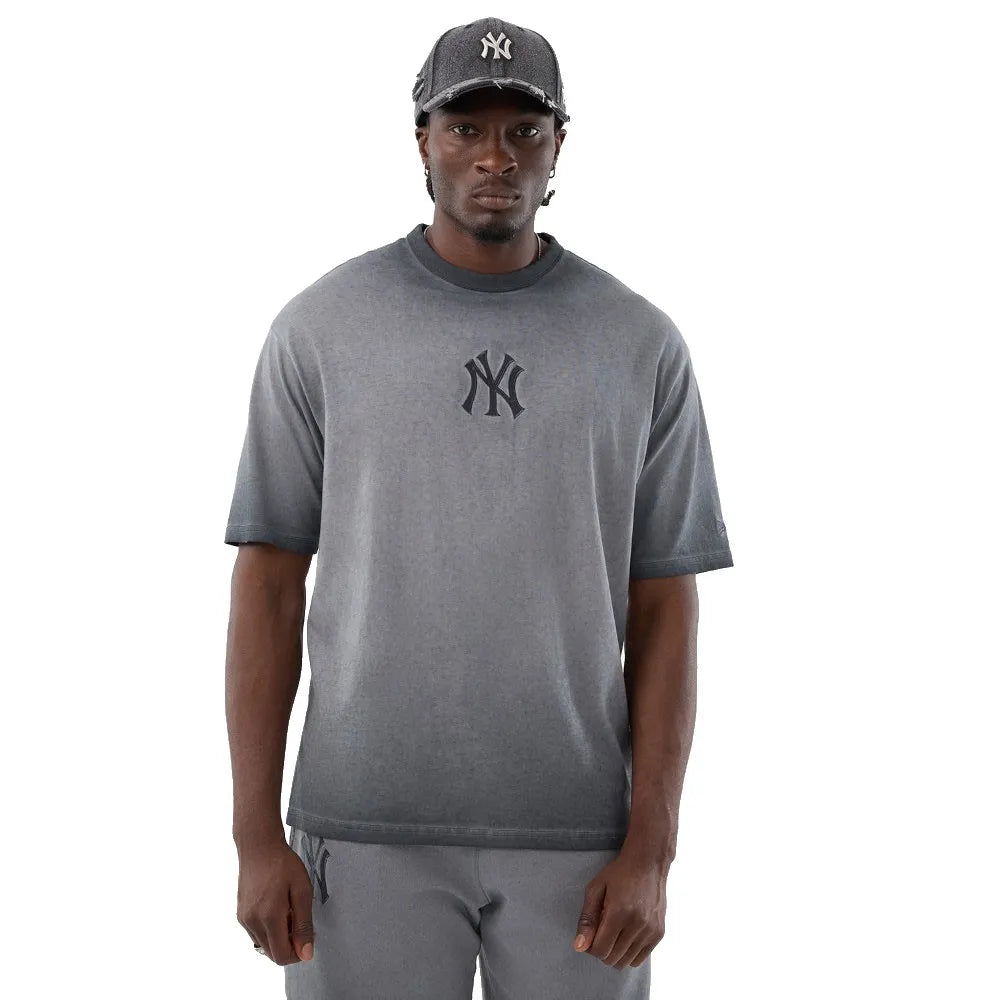 New era MLB Washed Logo New York Yankees short sleeve T-shirt