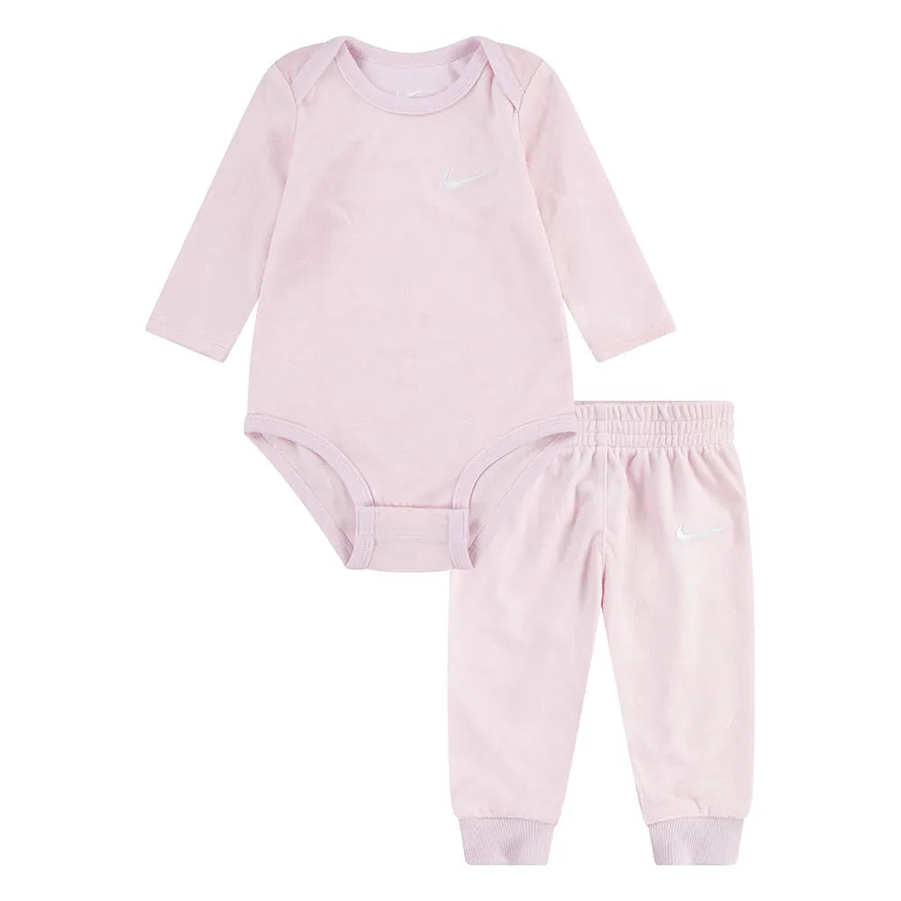 Nike Impressions long sleeve set