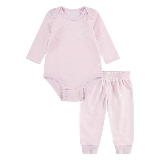 Nike Impressions long sleeve set