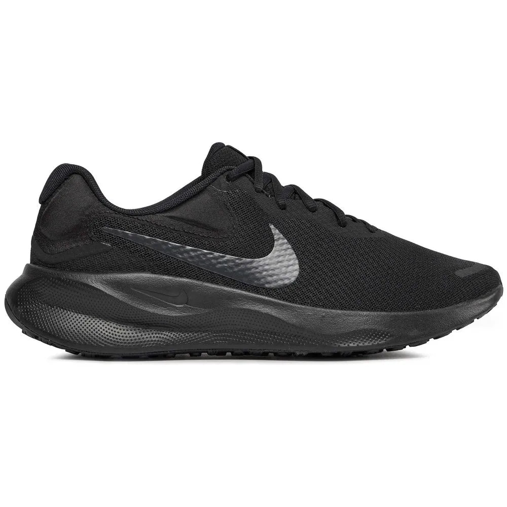 Nike Revolution 7 running shoes