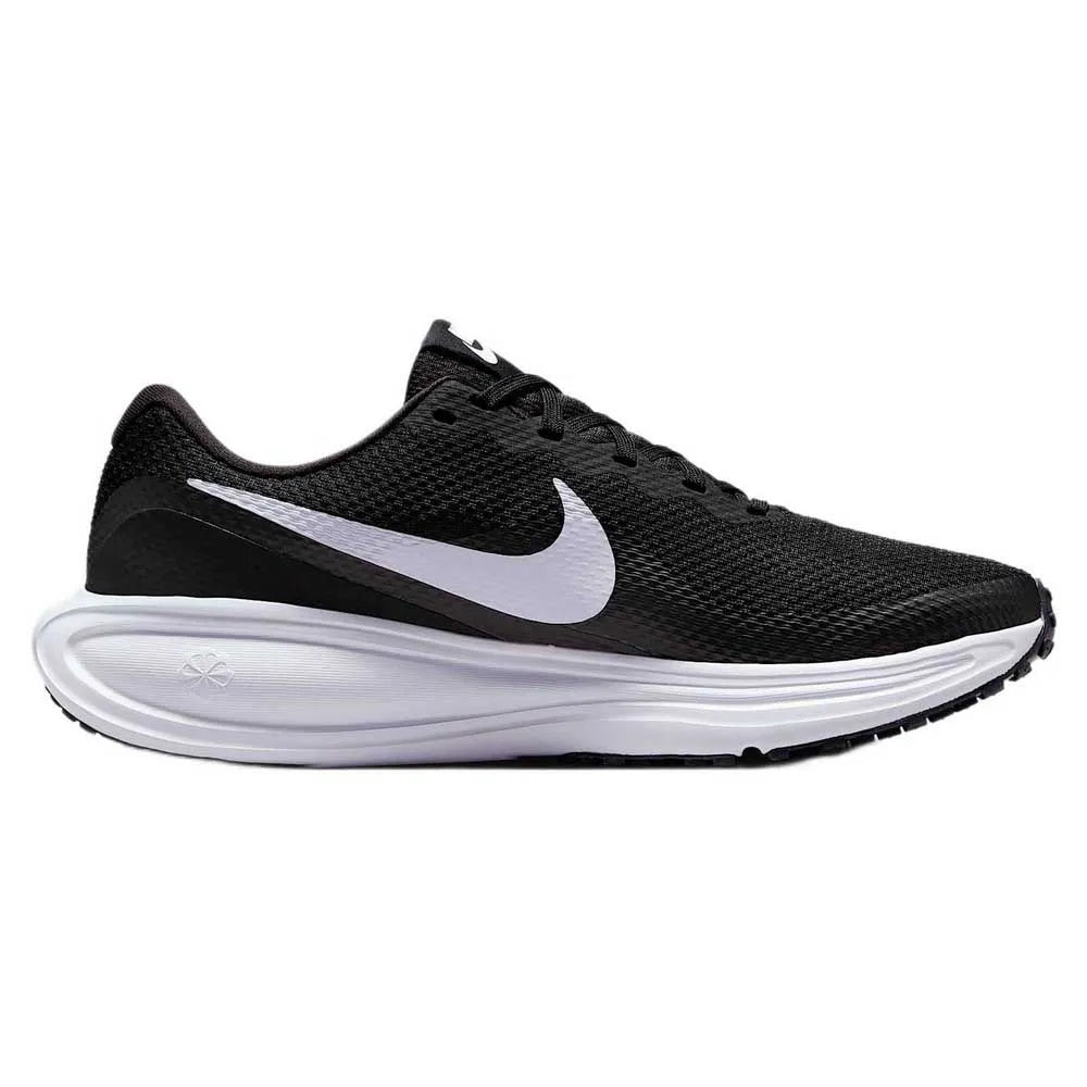 Nike Revolution 8 running shoes