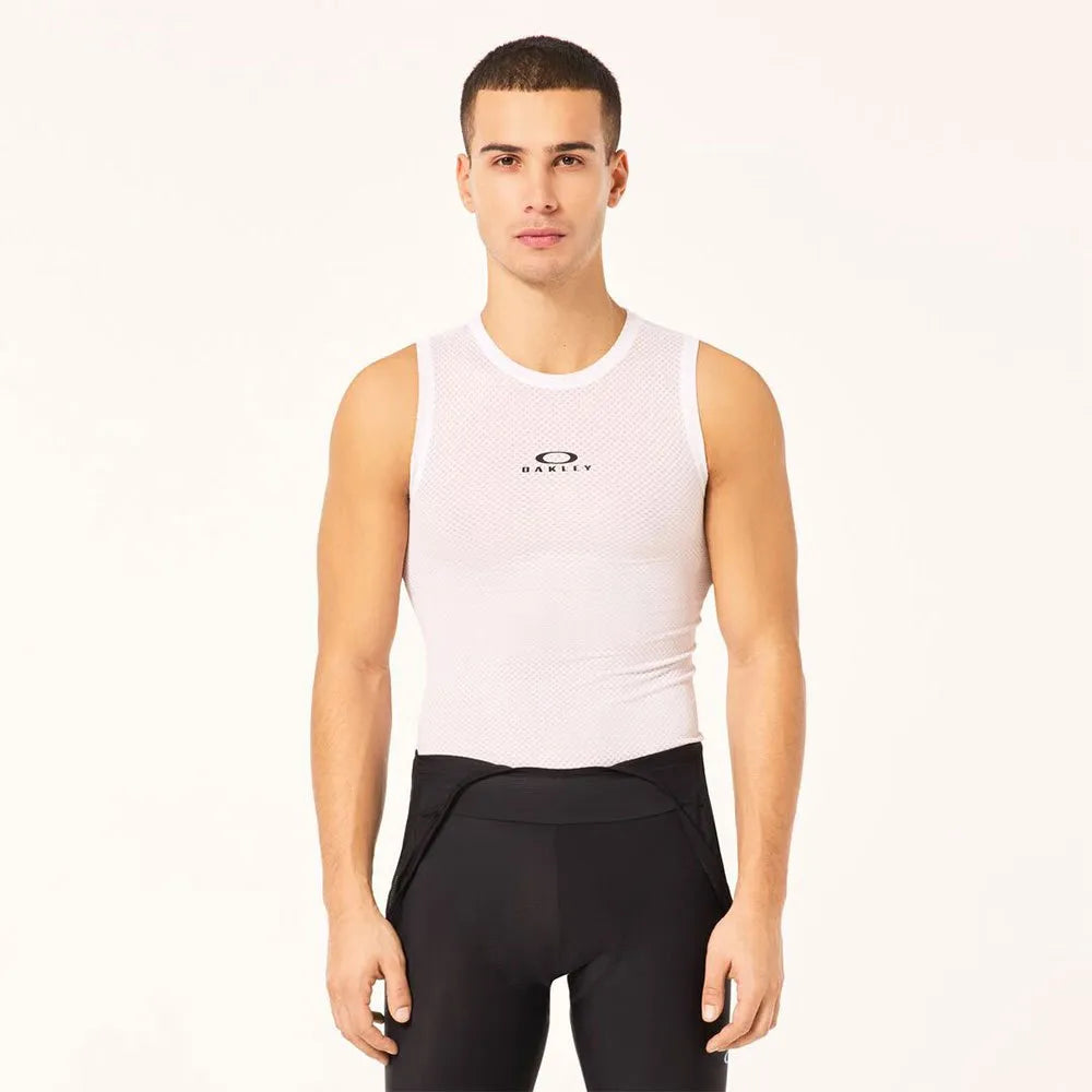 Oakley Endurance sleeveless base layer