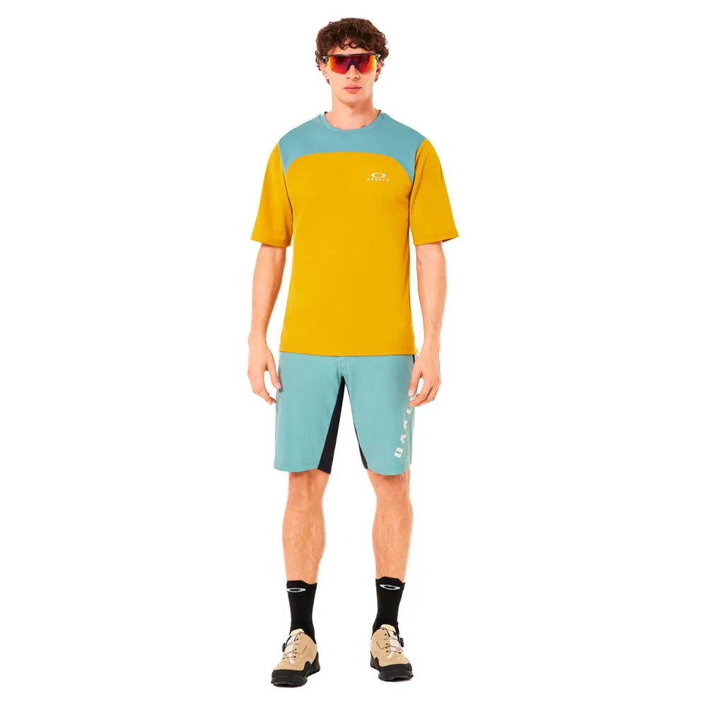 Oakley Free ride lined shorts with chamois
