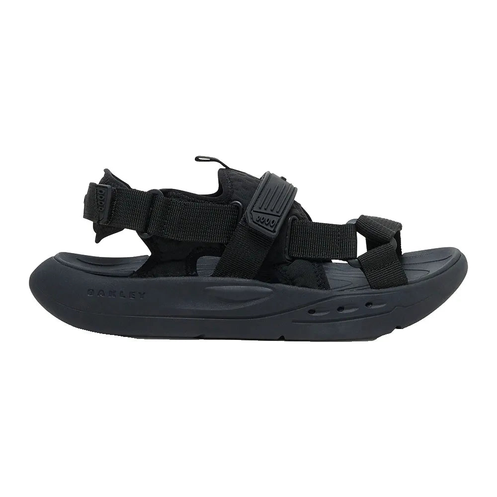 Oakley Studio sandals
