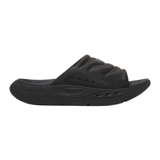 Oakley Studio slides