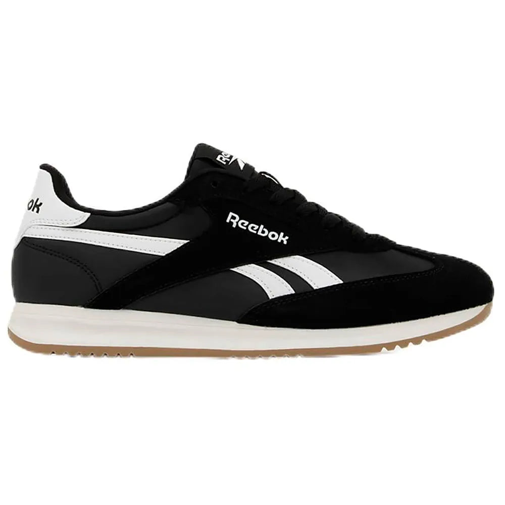 Reebok World 70 trainers
