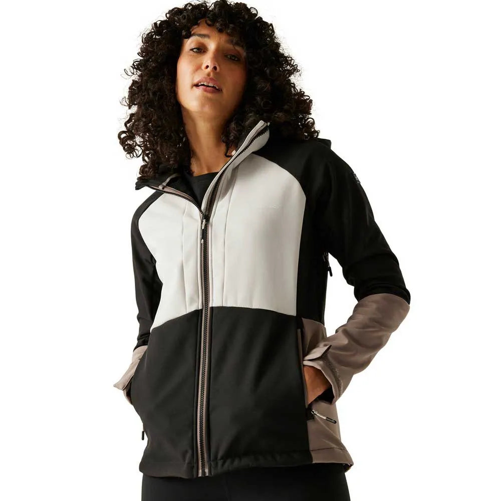 Regatta Dessoto softshell jacket