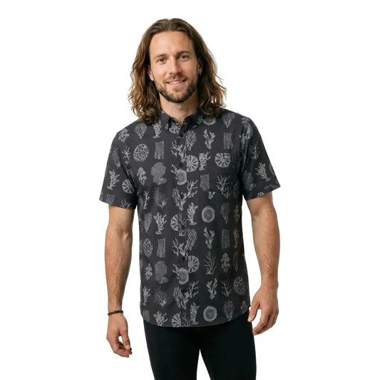 Salty crew Breezer perf button up short sleeve shirt