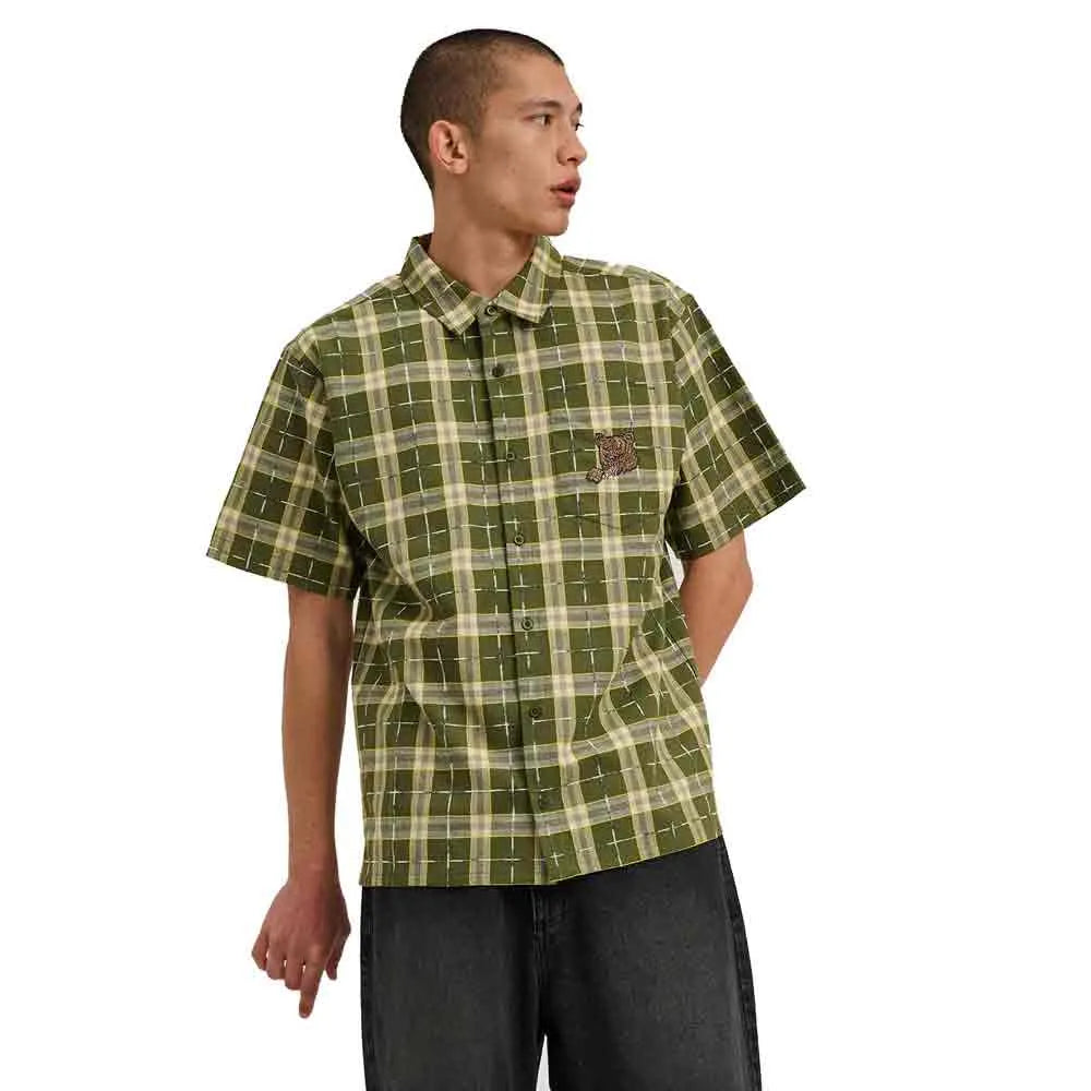 Santa cruz Braun great outdoors short sleeve shirt