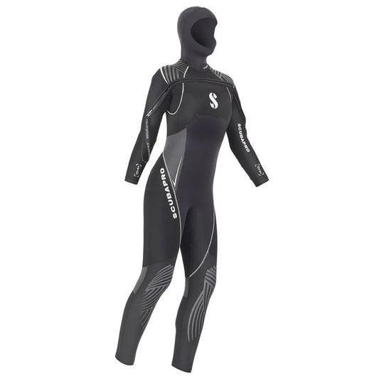 Scubapro Definition Hood 7 mm woman diving wetsuit