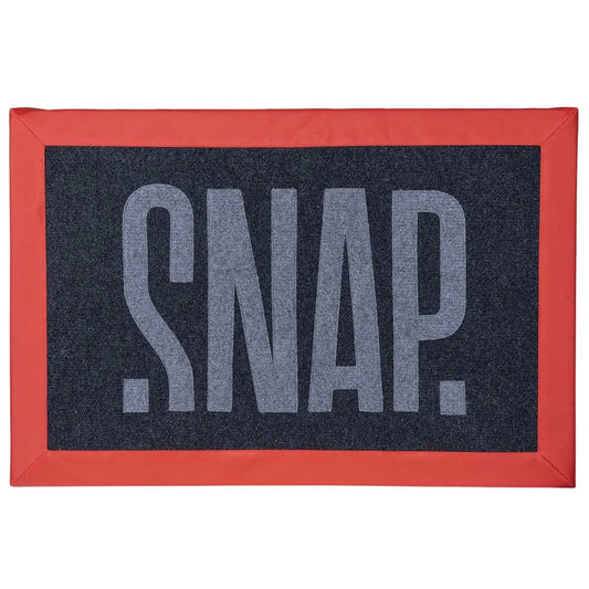Snap climbing Plaster crash pad