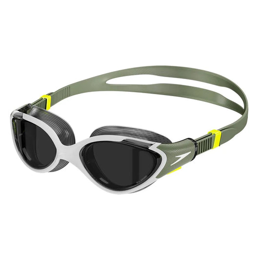 Speedo Biofuse 2.0 Polarised woman swimming goggles