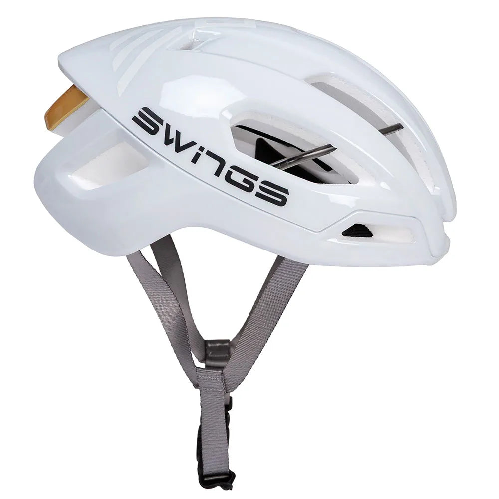 Swings Omen helmet