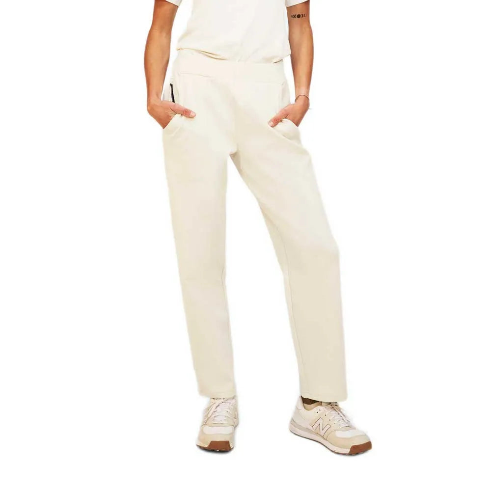 The mountain studio Comfort pants