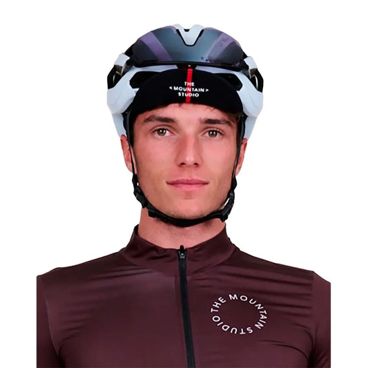 The mountain studio Gravel cap