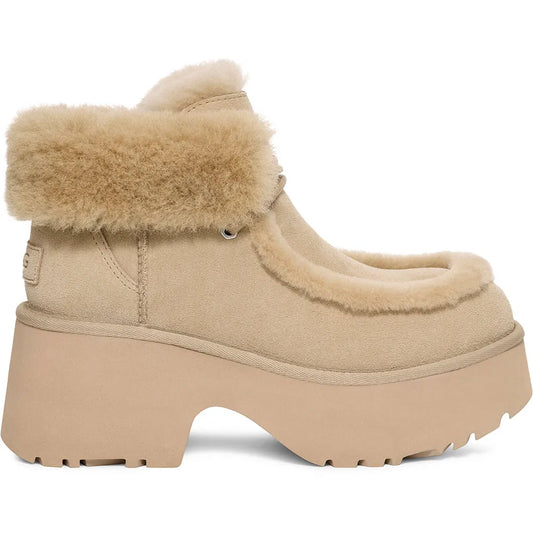 Ugg New Heights Lace Up boots