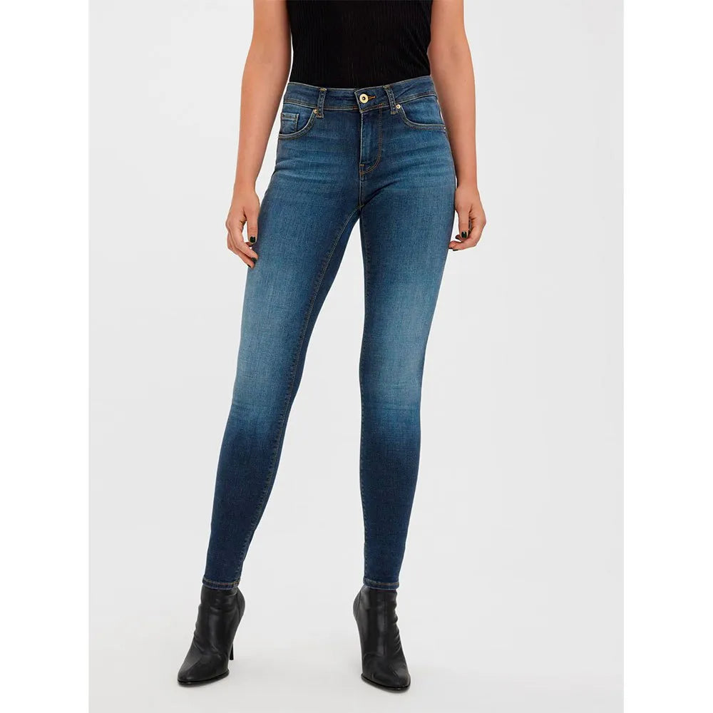 Vero moda Lux Mr Slim RI375 jeans