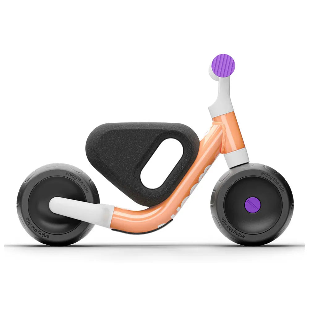 Woom WOW balance bike
