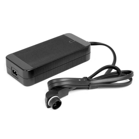 Yamaha 630/720Wh 4 A 2005239 battery charger